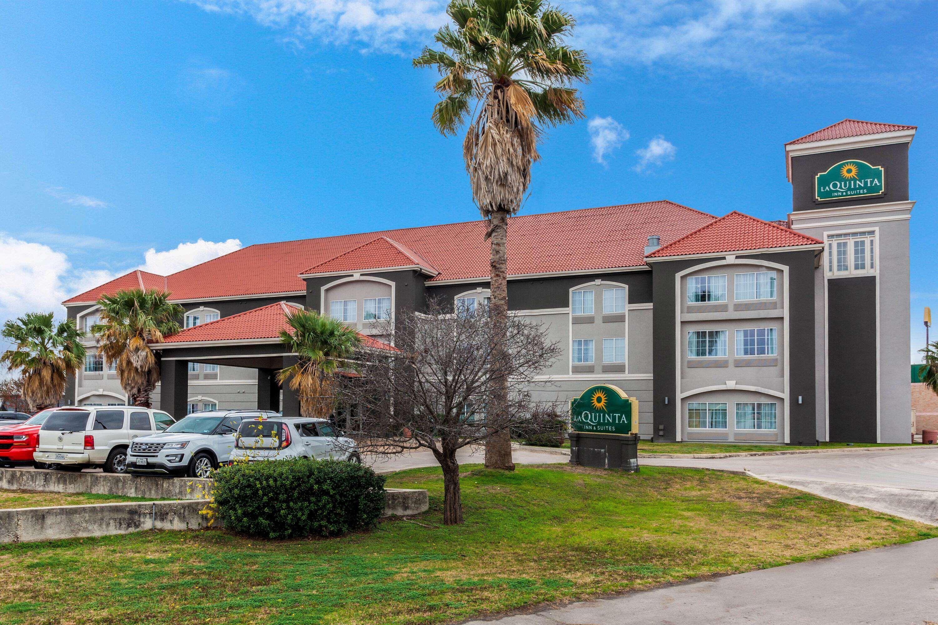 Hotel La Quinta By Wyndham Seguin